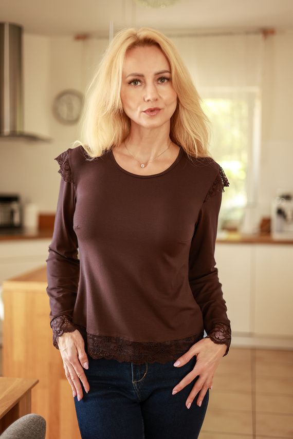 Mirale Ivy Damenbluse aus Viskose mit Spitze Eleganter Langarm - braun