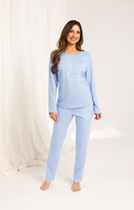 704 Regina Pyjama blau – Damen-Baumwollpyjama mit langen Ärmeln und geometrischem Muster