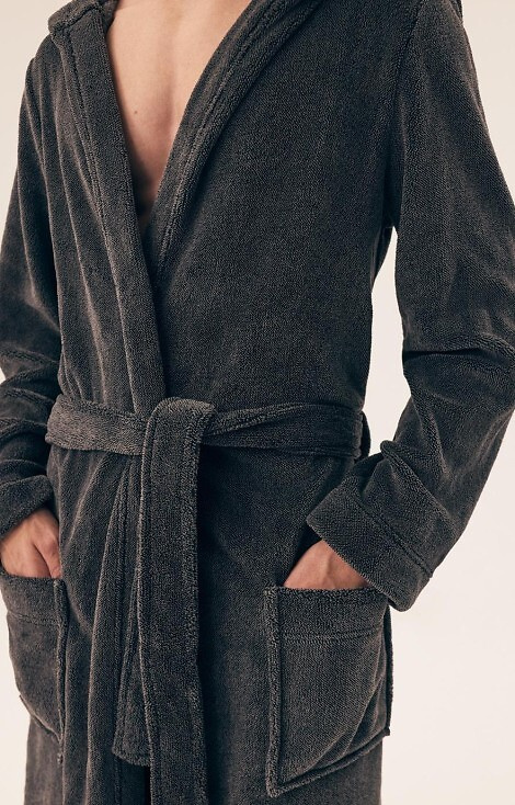 43012 Mild Henderson Herrenbademantel mit Kapuze – warm und weich