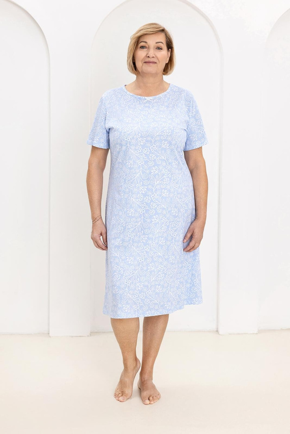 Nachtkleid 169 Regina – Baumwolle, Blumenmuster, Halbkragen | Eleganz und Komfort