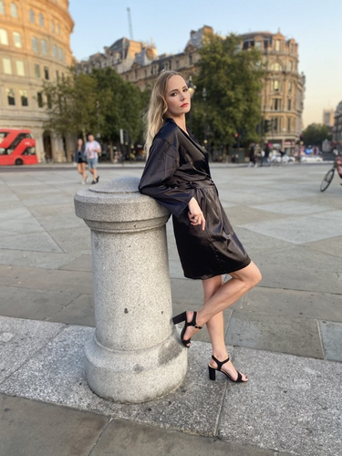 797 Klassischer Forex Damenbademantel - schwarz