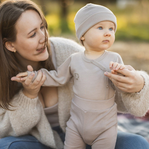 Merino-Body aus Eevi-Merinowolle – Beige