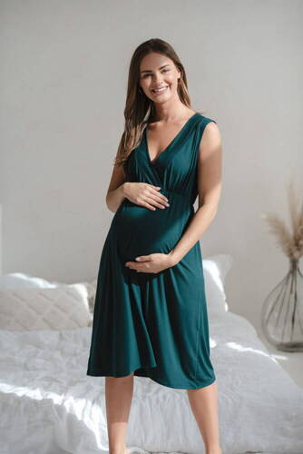 Star Light Umstands- und Stillnachthemd aus Milk&Love-Bambus, flaschengrün