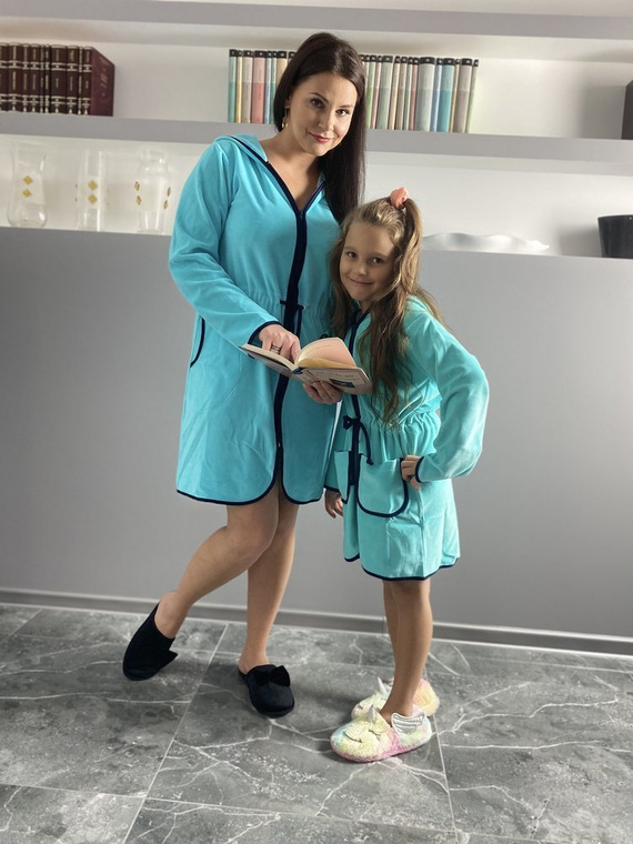 374 / 375 Desiree Bademantel für Kinder - mint