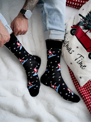 1290-032 Milena Herren-Weihnachtssocken – Weihnachtsmann auf einem Snowboard, Schwarz