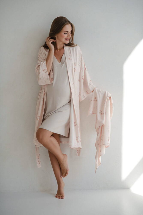 Blumen auf rosa Milk&Love-Bambuswickeltuch