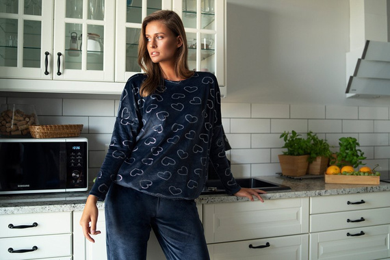 Elixir Frauen-Set Lang. ärmel, Länge. italienische Mode Hose navy blau 