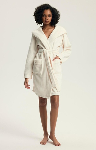 43599 Darlan Damen-Bademantel mit Kapuze Henderson creme – weich, leicht, oberhalb des Knies