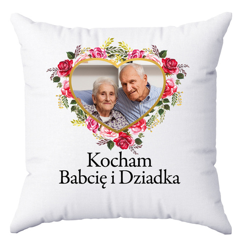 Ein Kissen mit einem Foto, das den Tag von Oma und Opa Mooch feiert