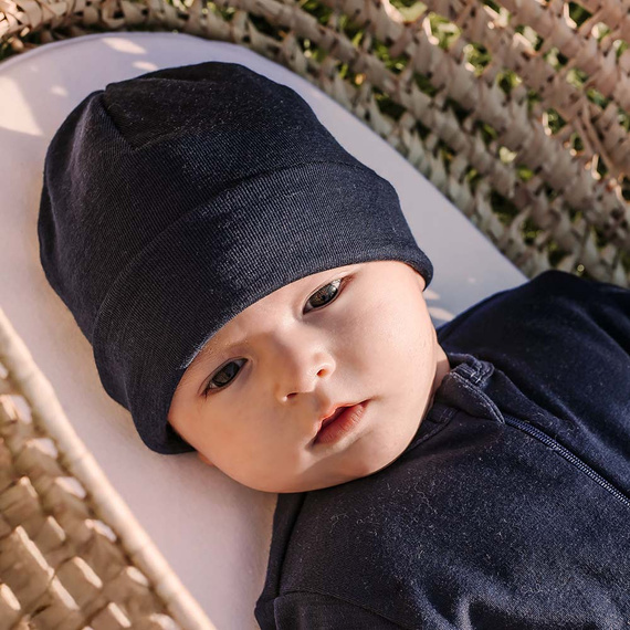 Merino Merino Eevi Mütze – Marineblau, 100 % Merinowolle, atmungsaktiv und warm