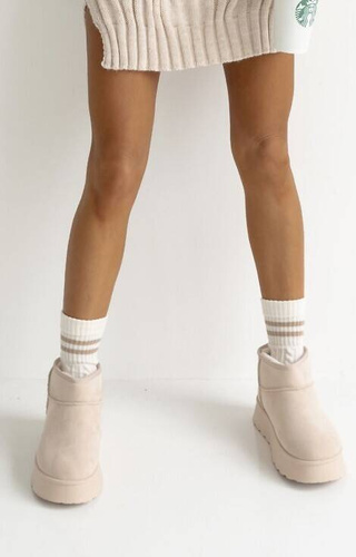 1542-001 Braid Milena Damensocken – ecru