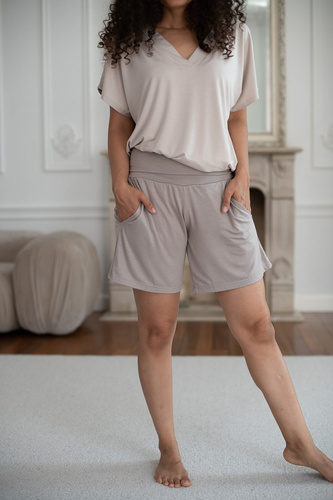 Milk&Love Moon kurze Umstands-Pyjama-Hose aus Bambus, beige