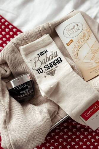 0200-138 Such a Grandma is a Treasure Milena Damensocken – ecru