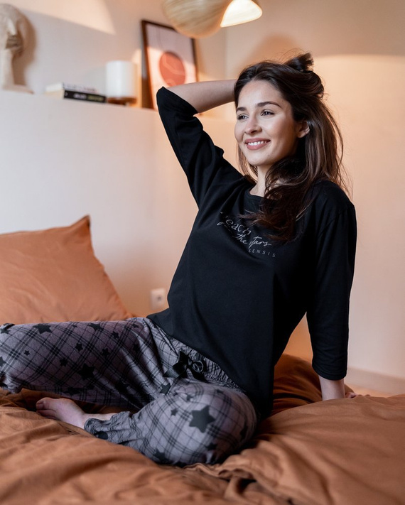 Sensis Reach For The Stars Damenpyjama – schwarzbraun