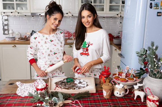 Lillian Sensis Damen Schlafanzug -ecru