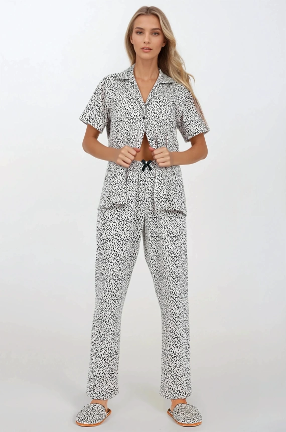 About Style Langer Damenpyjama mit Reißverschluss Momenti Per Me beige