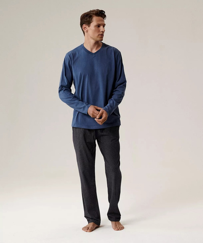 Herrenpyjama NMP-389 Atlantic – blaue Baumwolle, lange Ärmel, stilvolles Set für kalte Nächte