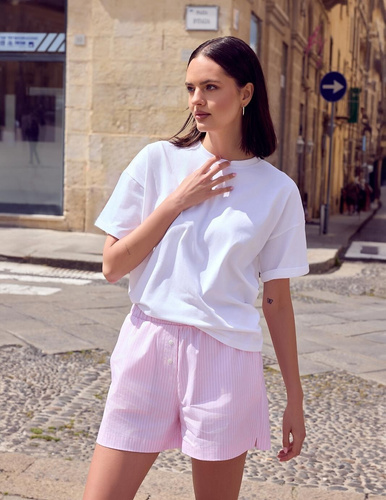 Damenpyjama Liora weiß-rosa aus Baumwolle und Leinen mit Shorts