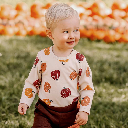 Halloween-Eevi-Baby-Body – Ecru, Kürbis, Baumwolle