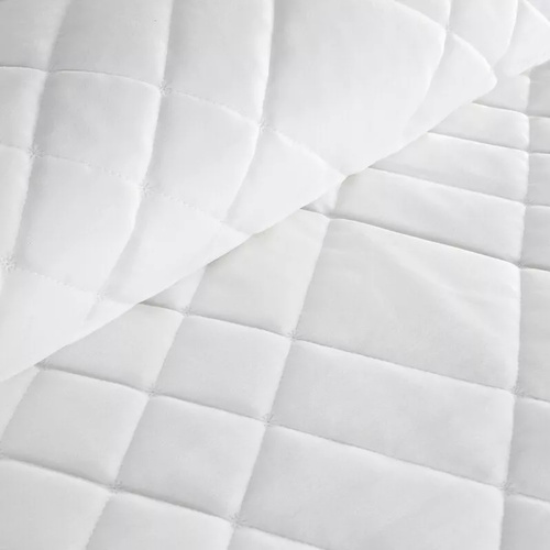 Ria 6 Dekorative Samt-Tagesdecke Eurocurtains weiß