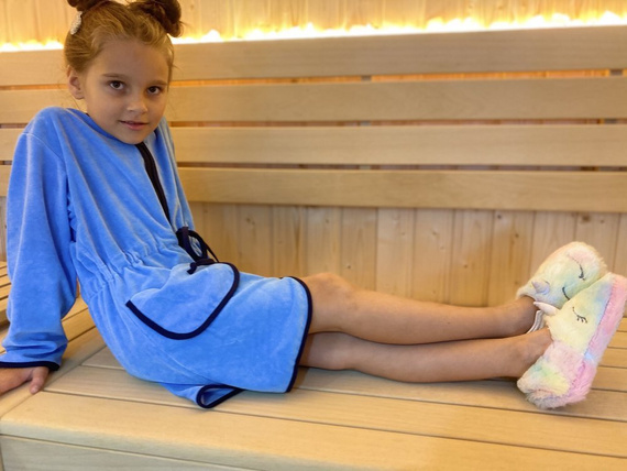 374 / 375 Desiree Kinderbademantel - blau