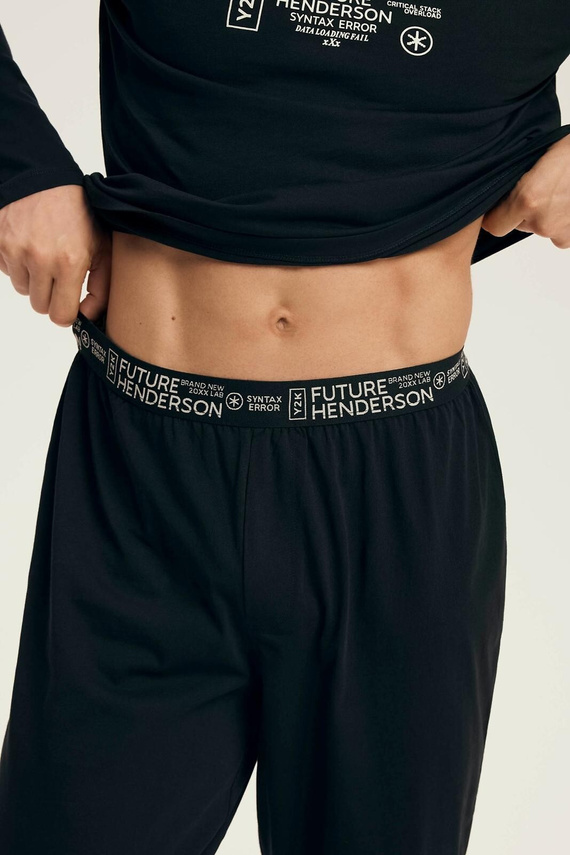 Henderson Core 43469 Loger Herrenpyjama, Schwarz – Baumwolle, lange Ärmel, elegante Verpackung