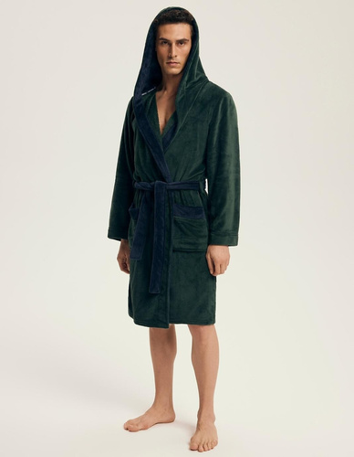 Henderson Herrenbademantel 43377 Natch Green – Kapuze, warmer Stoff, Komfort und Eleganz