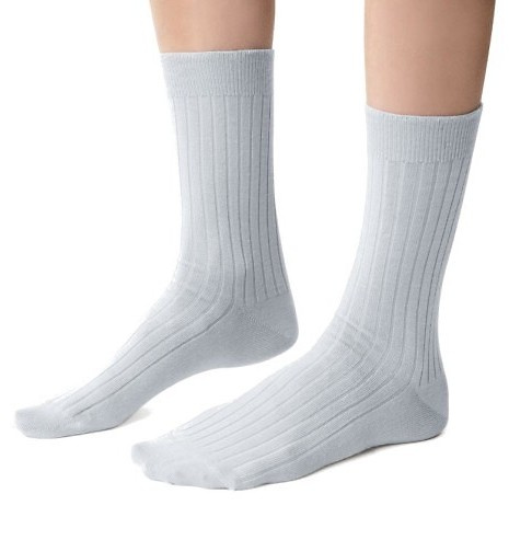 ART.130 Damensocken aus natürlicher Merinowolle Steven Salbei – gestreift, nahtlos, warm