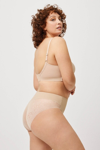 19617 Damenhöschen Ysabel Mora beige – Spitze, bequem, klassisch