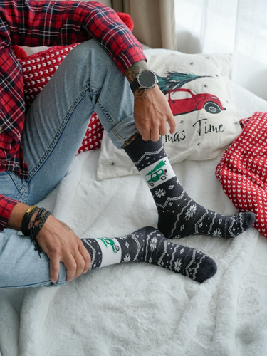 1290-030 Herren-Weihnachtssocken Milena melange 03 – Auto mit Weihnachtsbaum, Baumwolle