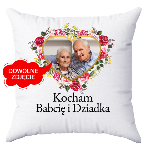 Ein Kissen mit einem Foto, das den Tag von Oma und Opa Mooch feiert