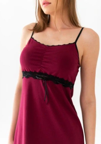 Unterkleid Dkaren Viki 2 aus Baumwolle mit Spitze in Bordeaux