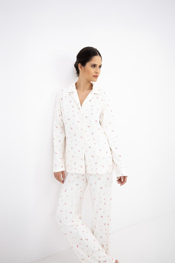 Sensis Valerie Ecru Damen Winter-Jacquard-Pyjama mit Knöpfen und Blumenmuster