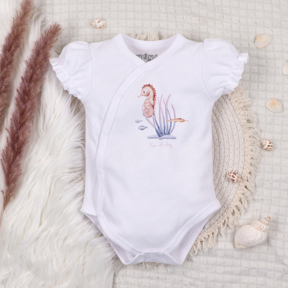 ABN-5474 Underwater World Nini Umschlag-Body weiß – Bio-Baumwolle, kurze Ärmel