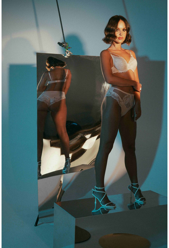 2153 Ava Push-up-BH – Beige