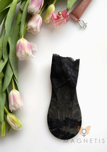 Damen Spitzen-Socken Magnetis GC-251134 mit Blumenmuster und Baumwollsohle black