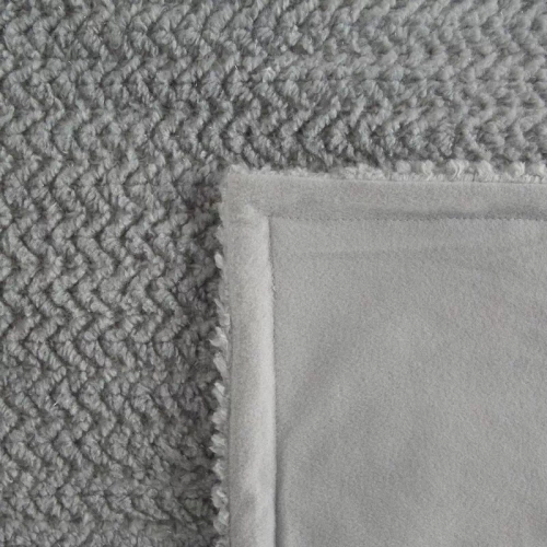 Laris Blanket, Mikrofaser-Tagesdecke, Eurocurtains, Silber