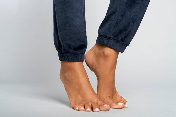 Juga Women's Long Set. ärmel, Länge. italienische Mode Kamelhosen 