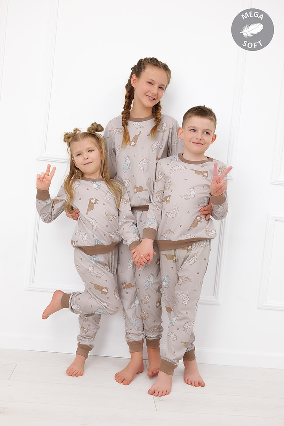 Italian Fashion Filka Kinder-Pyjama Mega Soft lang mit Katzen warm