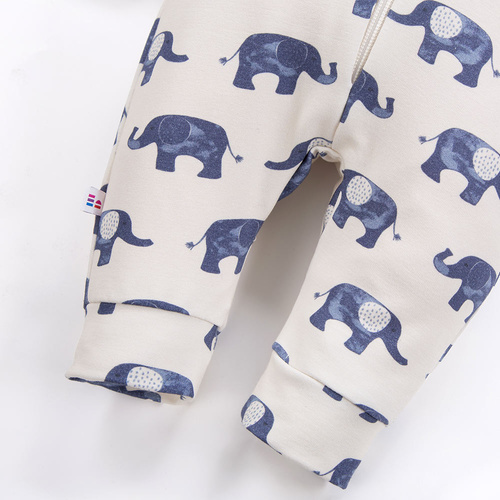 Elefanten-Trainingsanzug mit Kapuze Eevi – ecru