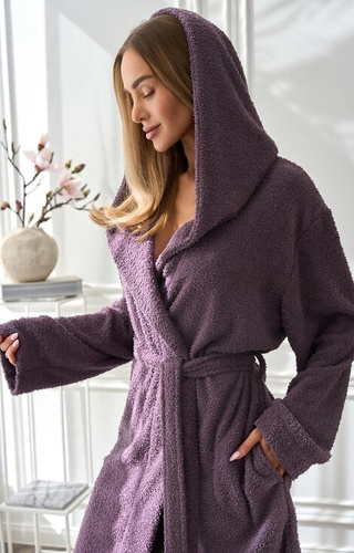 2557 Slim L&L Amethyst – kurzer Damenbademantel mit Kapuze, weicher Stoff