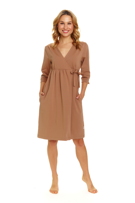 4243 Doctor Nap Umstandsmantel – Holz