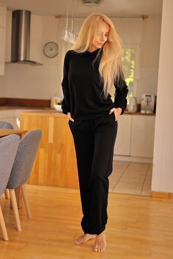 Brav Mirale Damen-Trainingsanzug | Bequemes Baumwollset | Polnische Produktion – schwarz