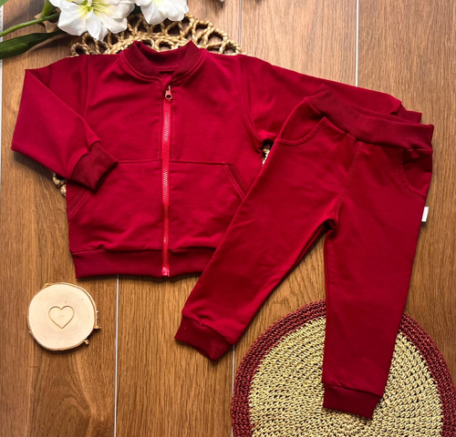 Mamatti DR920 bordeauxfarbener Kinder-Jogginganzug aus Baumwolle mit Reißverschluss, Stehkragen, Hose und Taschen
