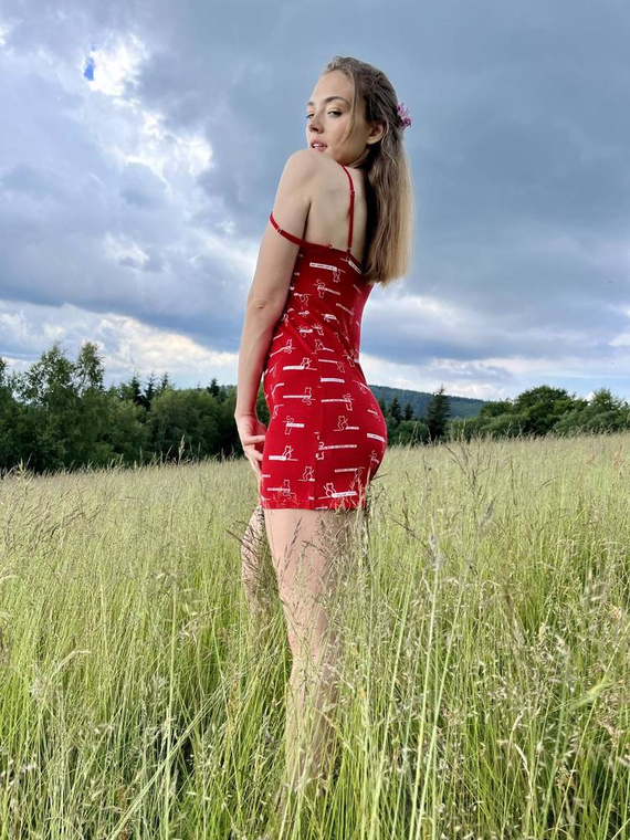 659 Cat Love Forex trägerloses Nachthemd - rot