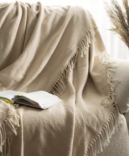 Plaid 7 Decke Tagesdecke mit Fransen Eurocurtains Beige