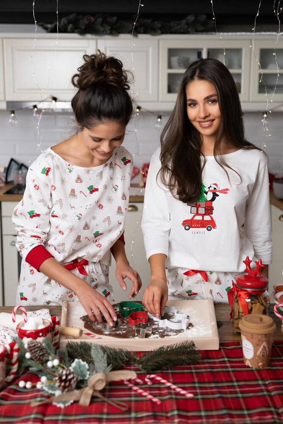 Lillian Sensis Damen Schlafanzug -ecru