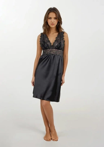 Bea Dkaren Satin-Petticoat – schwarz mit Spitzenabschluss, sinnlich und elegant
