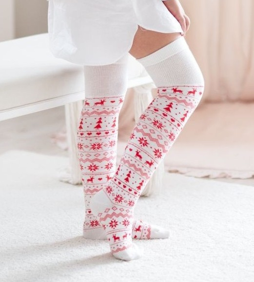 1177.001 Milena Weihnachts-Kniestrümpfe für Kinder – weiche Baumwolle, ecru