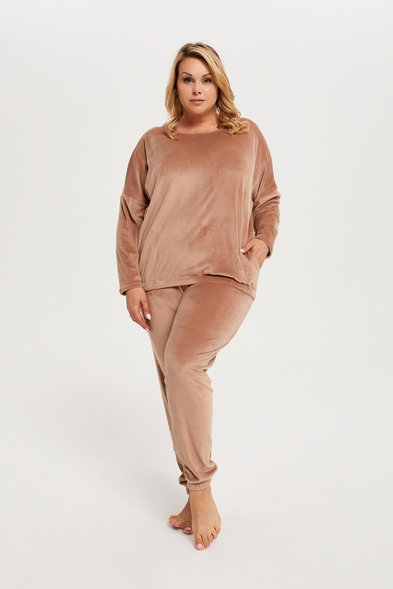 Juga Women's Long Set. ärmel, Länge. hose Italian Fashion - beige